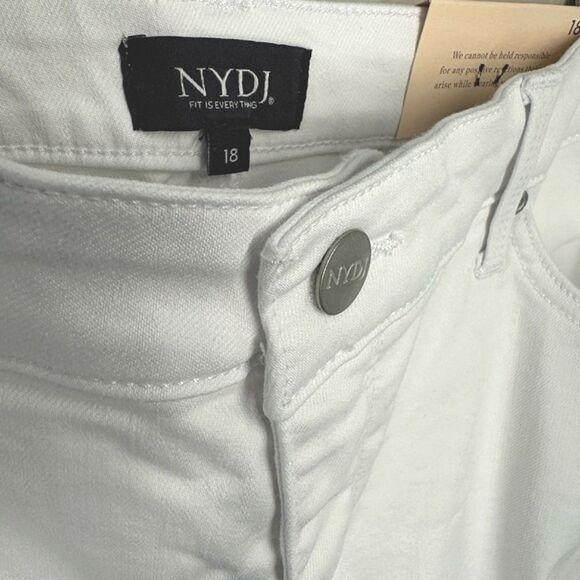 NWT NYDJ Joni capri Relaxed Optic White Women's sz 18 White Cool Embrace spring - Picture 12 of 16